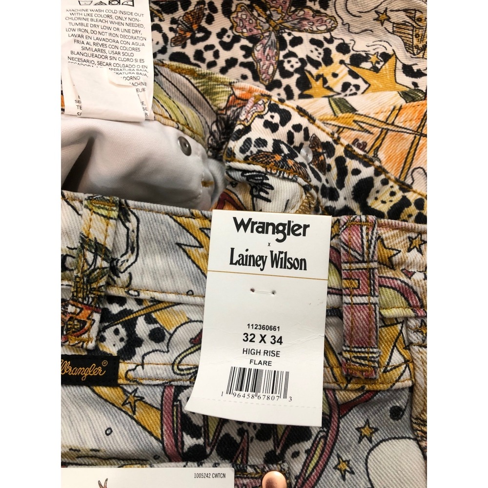 Wrangler x Lainey Wilson Flare Jeans Womens 32x34 Multicolor Graphic High Rise - Picture 5 of 8